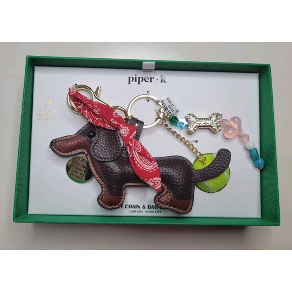 Piper K Daschund Dog Bag Charm Key Chain Rhinestones New In Box - Picture 2 of 2